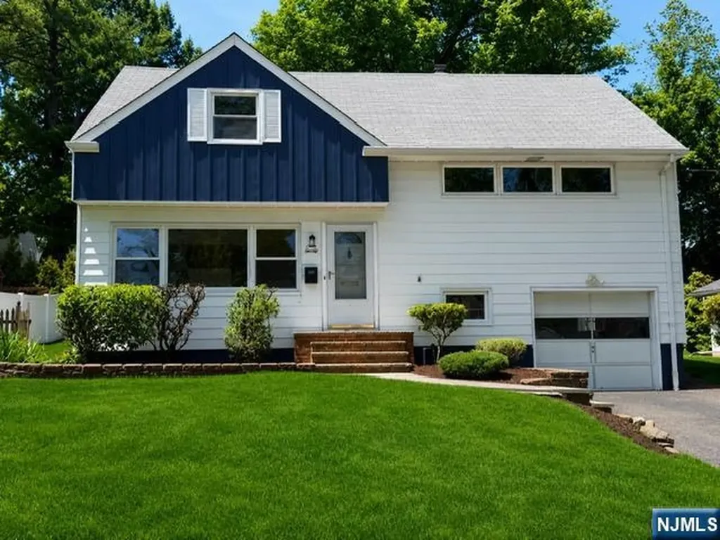 920 E Lawn Drive Teaneck NJ 07666