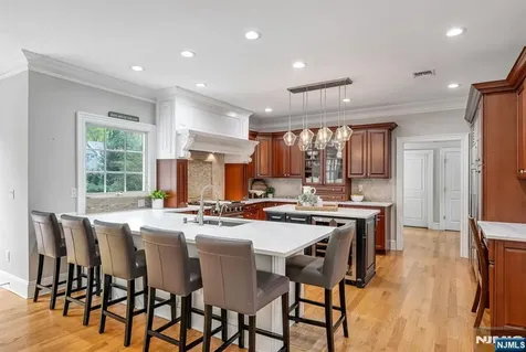 42 Lakewood Avenue Ho-ho-kus NJ 07423
