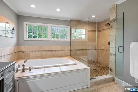42 Lakewood Avenue Ho-ho-kus NJ 07423