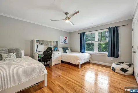 42 Lakewood Avenue Ho-ho-kus NJ 07423