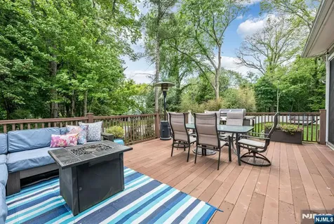 42 Lakewood Avenue Ho-ho-kus NJ 07423