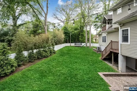 42 Lakewood Avenue Ho-ho-kus NJ 07423
