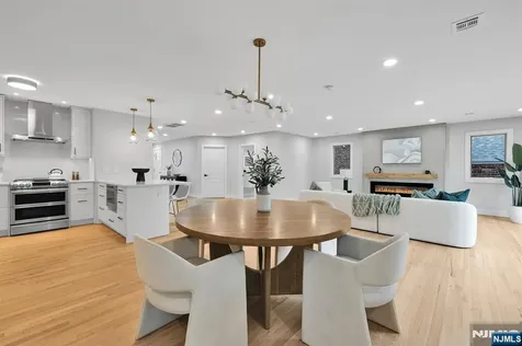 448 Fern Avenue Lyndhurst NJ 07071