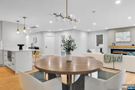 448 Fern Avenue Lyndhurst NJ 07071