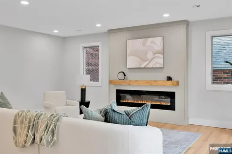 448 Fern Avenue Lyndhurst NJ 07071