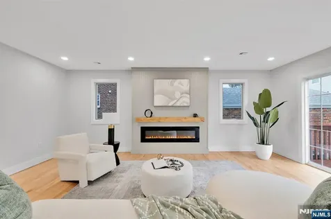 448 Fern Avenue Lyndhurst NJ 07071