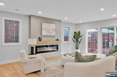 448 Fern Avenue Lyndhurst NJ 07071