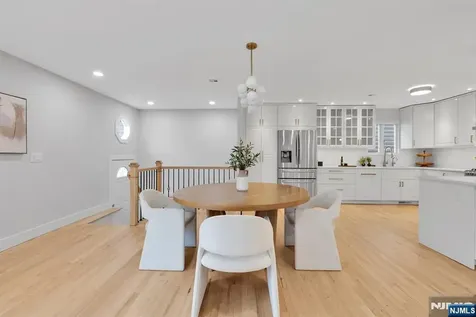 448 Fern Avenue Lyndhurst NJ 07071