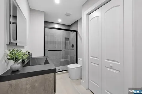 448 Fern Avenue Lyndhurst NJ 07071