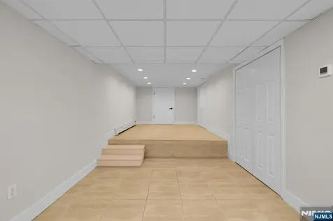448 Fern Avenue Lyndhurst NJ 07071