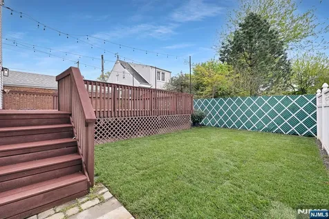 448 Fern Avenue Lyndhurst NJ 07071