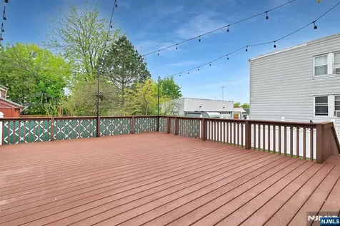 448 Fern Avenue Lyndhurst NJ 07071