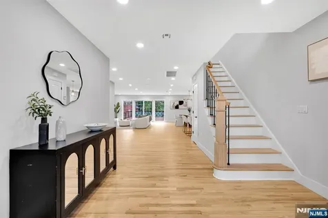 448 Fern Avenue Lyndhurst NJ 07071