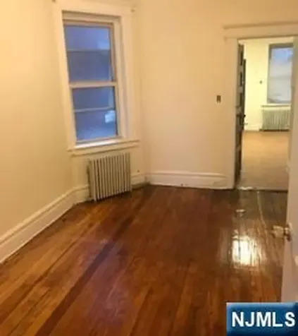 83 Ashland Avenue West Orange NJ 07052