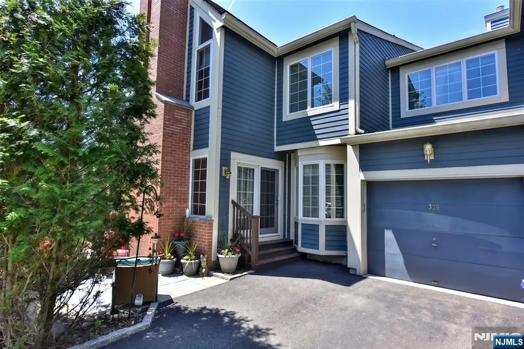 335 Cambridge Drive Ramsey NJ 07446
