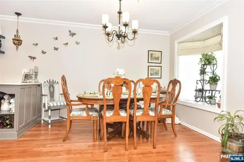 335 Cambridge Drive Ramsey NJ 07446