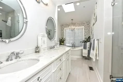 335 Cambridge Drive Ramsey NJ 07446
