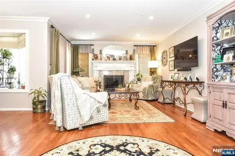 335 Cambridge Drive Ramsey NJ 07446