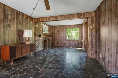 52 Waughaw Road Montville Township NJ 07082