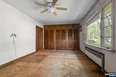 52 Waughaw Road Montville Township NJ 07082