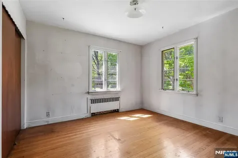 52 Waughaw Road Montville Township NJ 07082