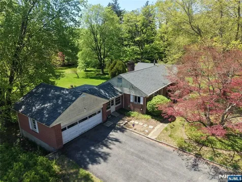52 Waughaw Road Montville Township NJ 07082
