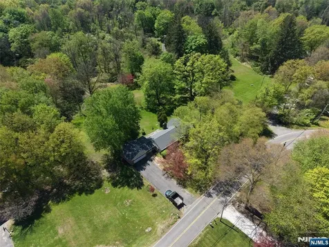 52 Waughaw Road Montville Township NJ 07082