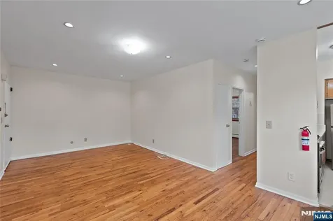 239 Crescent Lane Cliffside Park NJ 07010