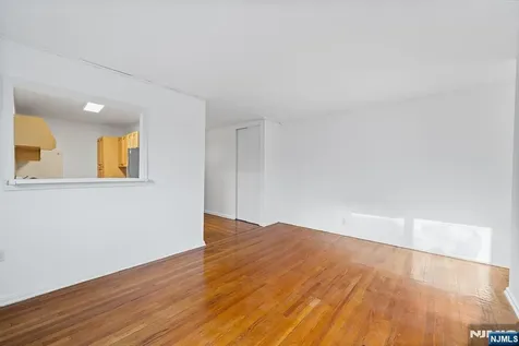 420 Park Fort Lee NJ 07024