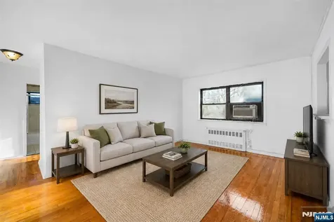 420 Park Fort Lee NJ 07024