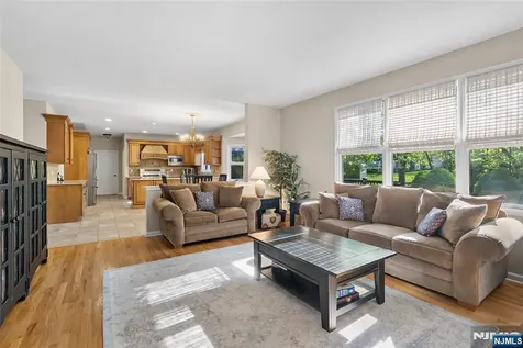 26 Woodshire Terrace Montville Township NJ 07082