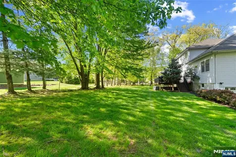 26 Woodshire Terrace Montville Township NJ 07082