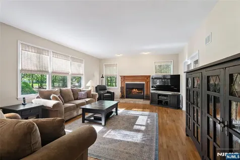 26 Woodshire Terrace Montville Township NJ 07082