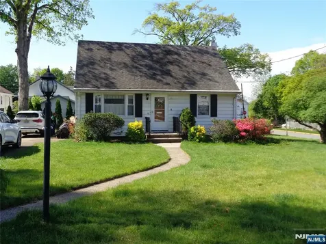 12 Minerva Avenue Hawthorne NJ 07506