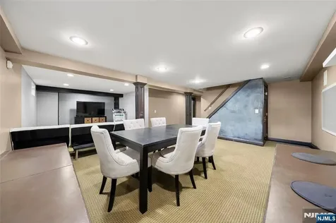 38 Carlson Court Closter NJ 07624