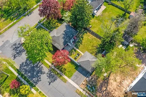 38 Carlson Court Closter NJ 07624