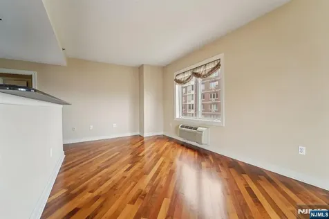 6210 City Place Edgewater NJ 07020