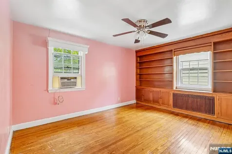 335 19th Avenue Paterson NJ 07504
