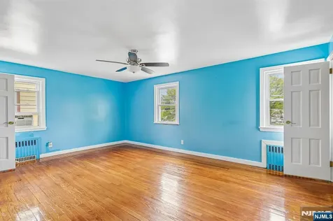 335 19th Avenue Paterson NJ 07504