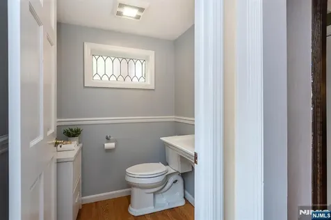 63 Highland Avenue Glen Ridge NJ 07028