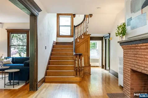 63 Highland Avenue Glen Ridge NJ 07028