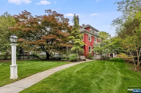 63 Highland Avenue Glen Ridge NJ 07028