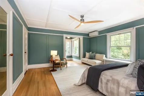 63 Highland Avenue Glen Ridge NJ 07028