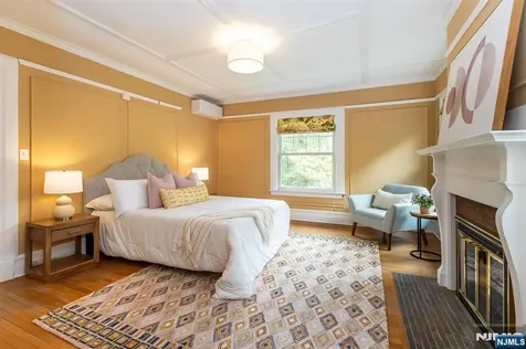 63 Highland Avenue Glen Ridge NJ 07028