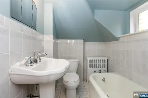 63 Highland Avenue Glen Ridge NJ 07028