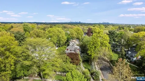 63 Highland Avenue Glen Ridge NJ 07028
