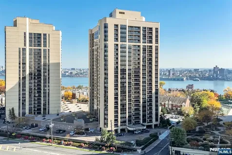 800 Palisade Avenue Fort Lee NJ 07024