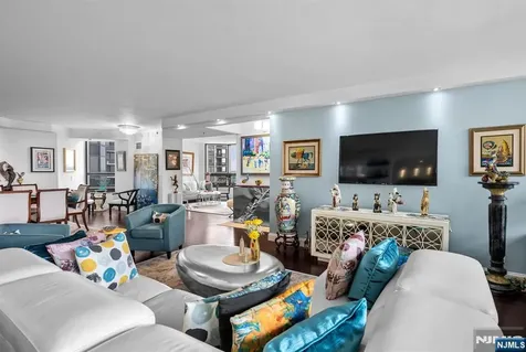 800 Palisade Avenue Fort Lee NJ 07024