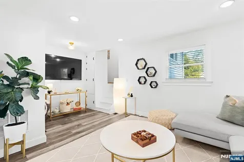 20 Madelyn Avenue West Milford NJ 07480