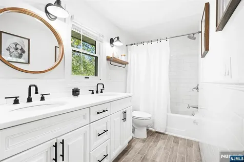 20 Madelyn Avenue West Milford NJ 07480